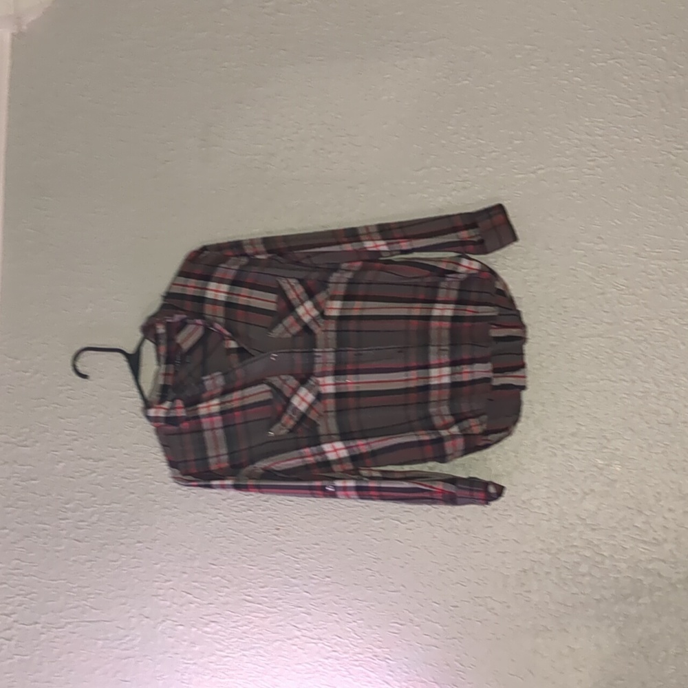I'm selling a flannel from rock & republic